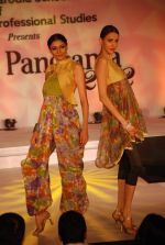 at Goradia fashion show in Mumbai on 4th May 2012JPG (365).JPG